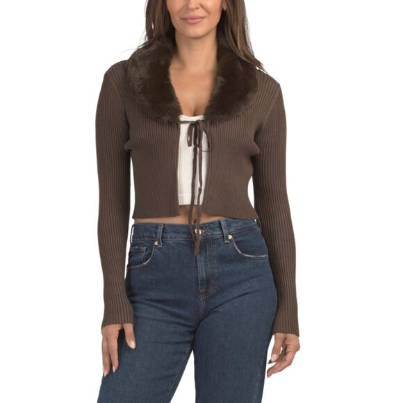 LOVE TREE Mocha Removable Faux Fur Collar Sweater - Picture 1 of 2